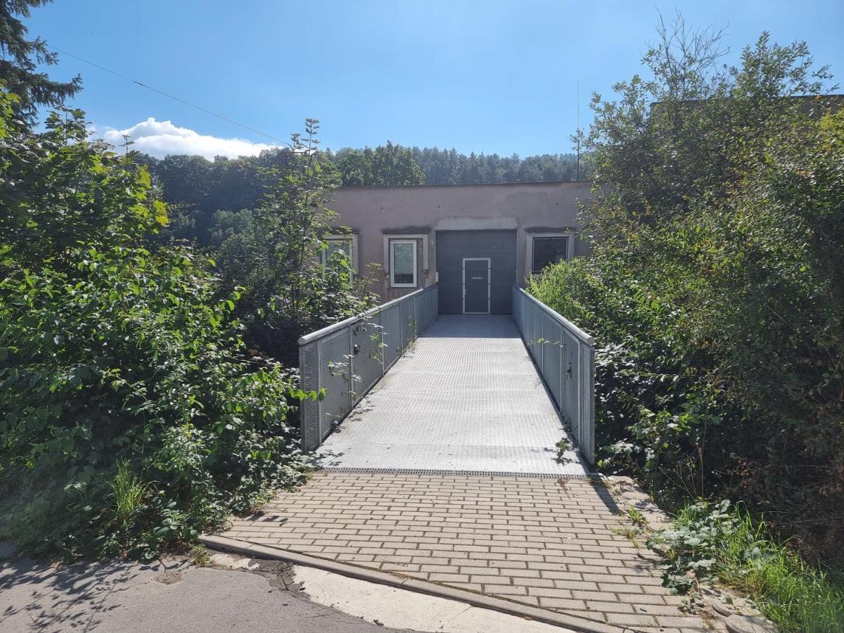 Ferienwohnung Garsoniera Dukla 289 Decin Exterior foto